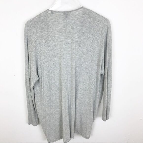 Cabi Taylor Tee Drape Top Long Sleeve Small - Picture 4 of 8